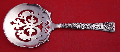 Tomato Server pierced  w/ daisy motif  7 1/2